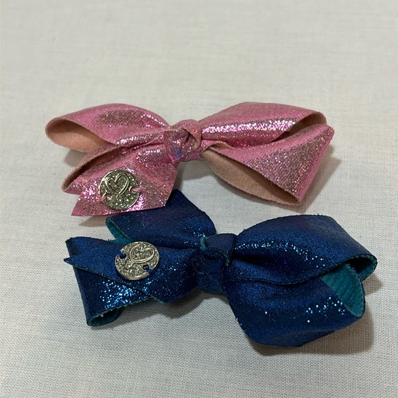 Mini JoJo Bows! - Picture 1 of 4